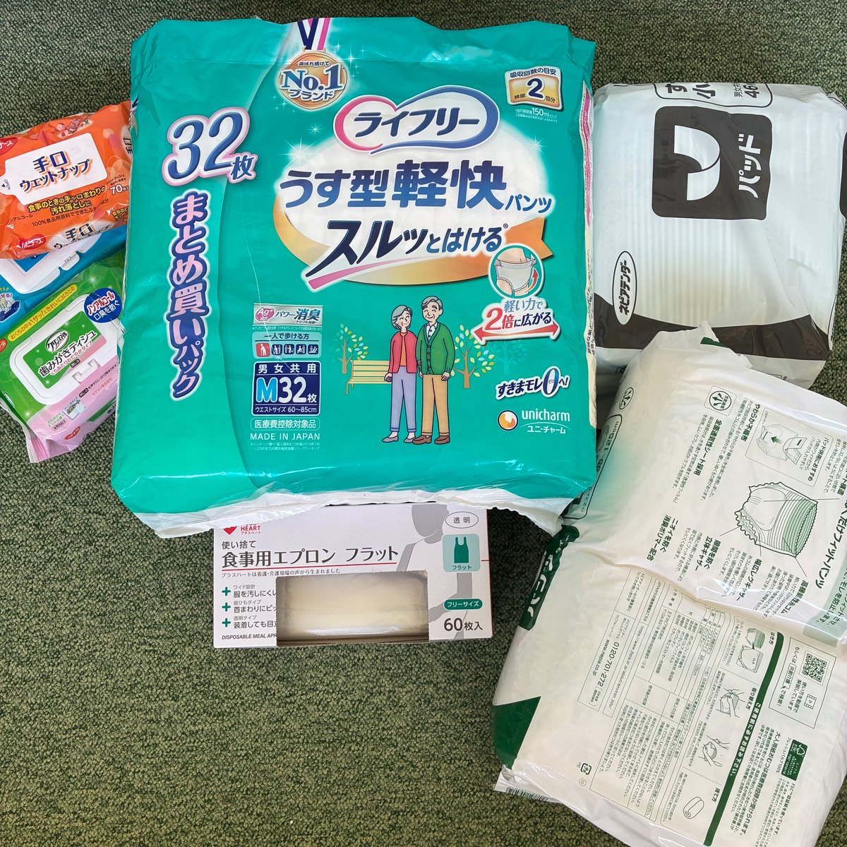 ご寄付いただいた紙おむつなどのお品